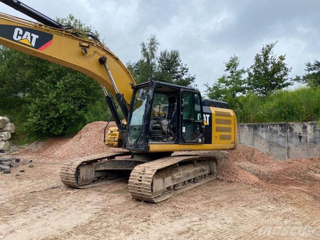 CAT 326 F L Excavadoras de cadenas