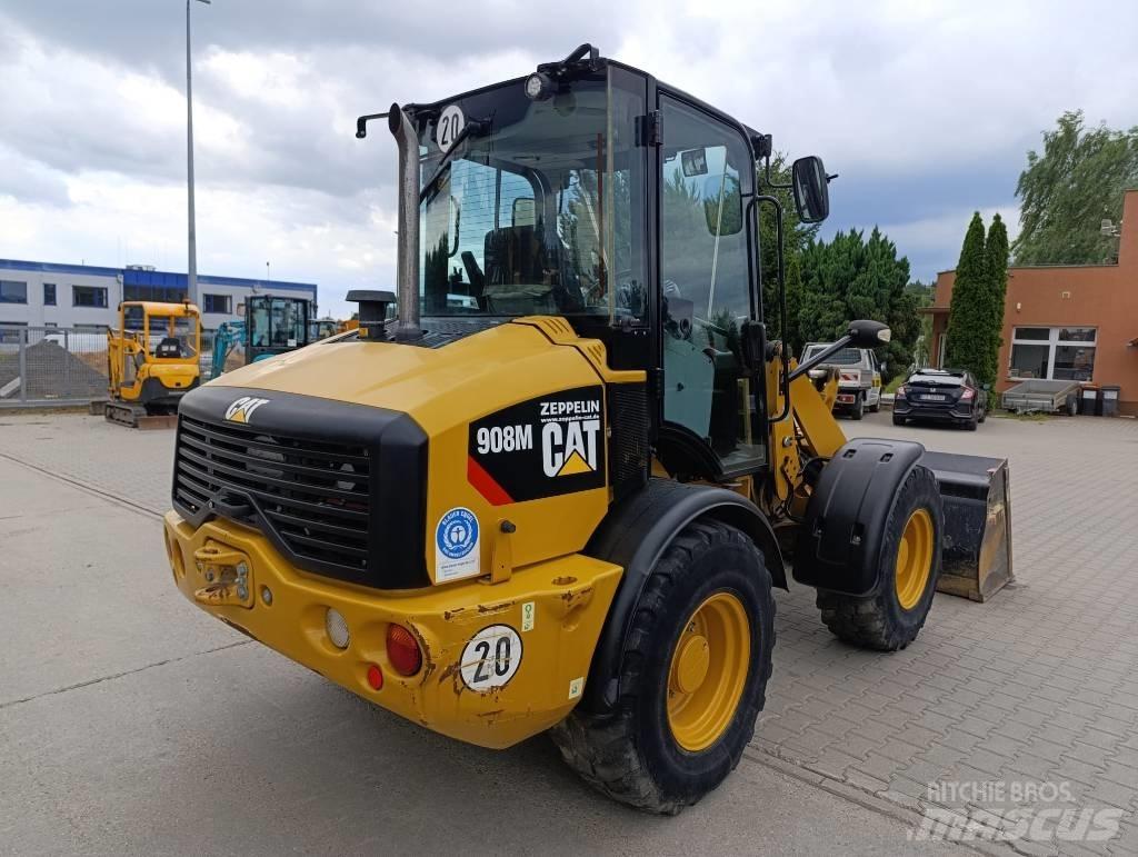 CAT 908M Cargadoras sobre ruedas