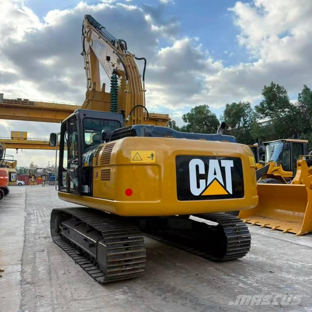 CAT 320D2 Mini excavadoras < 7t