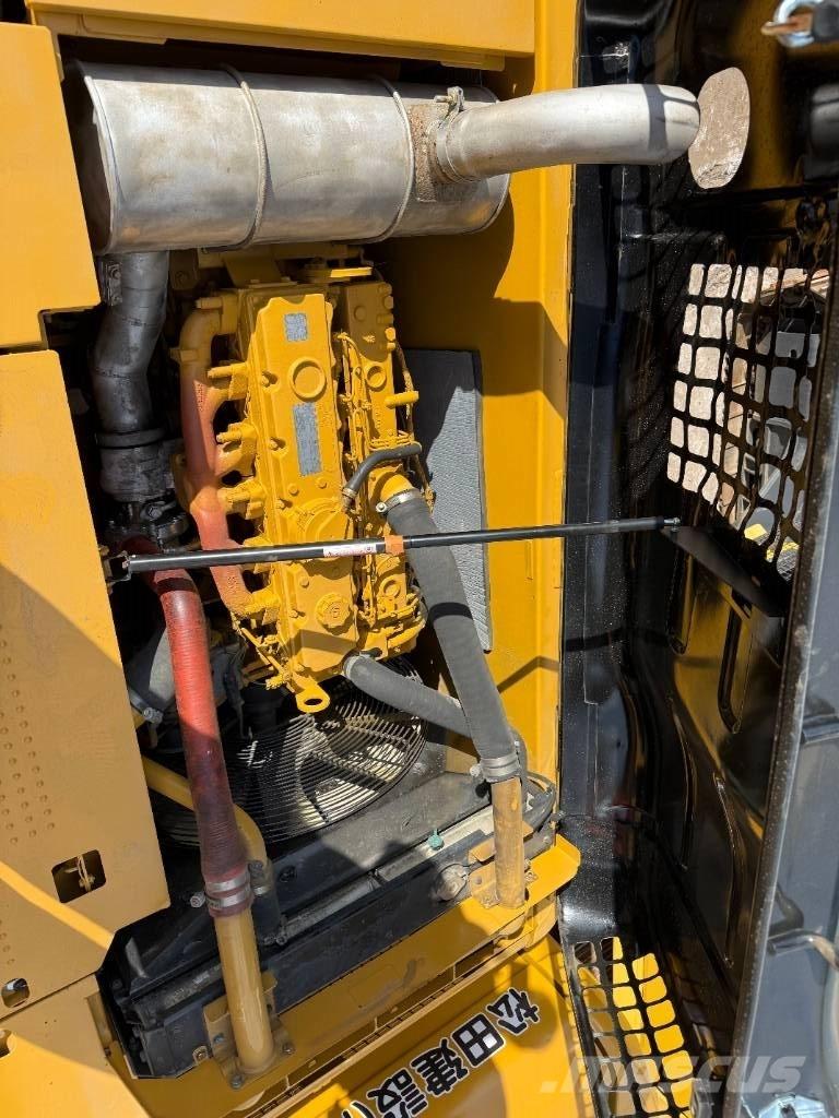 CAT 320D2 Mini excavadoras < 7t