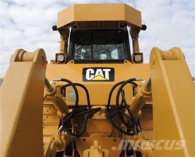 CAT D 7 R Buldozer sobre oruga