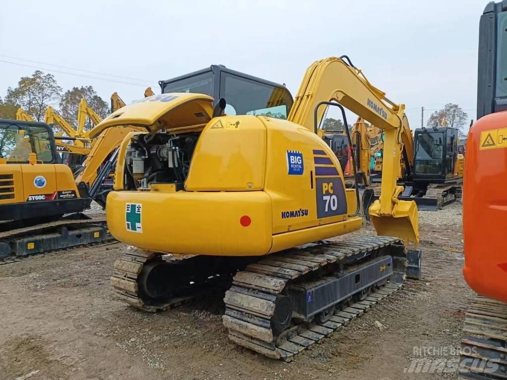 Komatsu PC 70-8 Excavadoras de cadenas