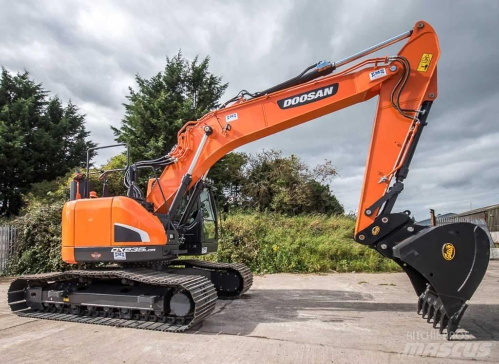 Doosan DX 235 LCR-5 Excavadoras de cadenas