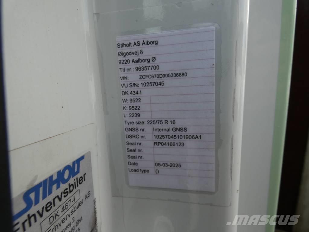 Iveco 70C 18 Camiones chasis