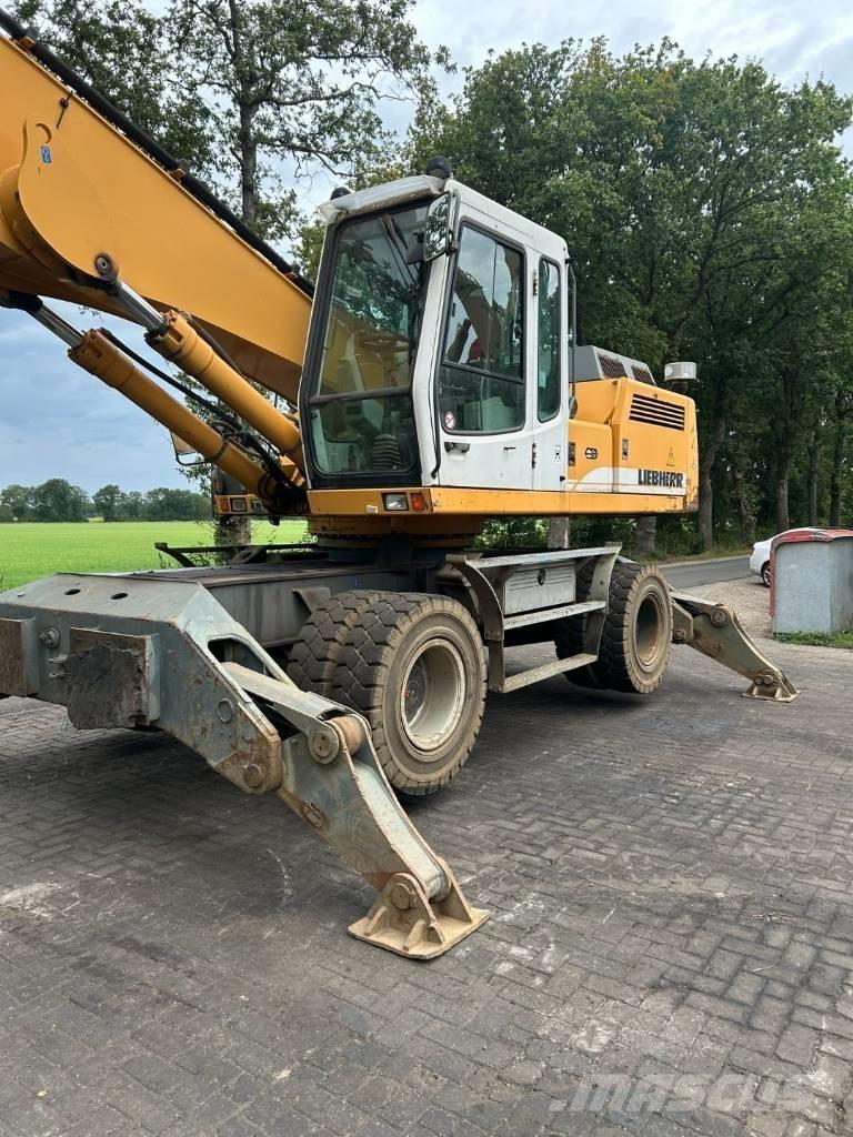 Liebherr 934 B Excavadoras de manutención