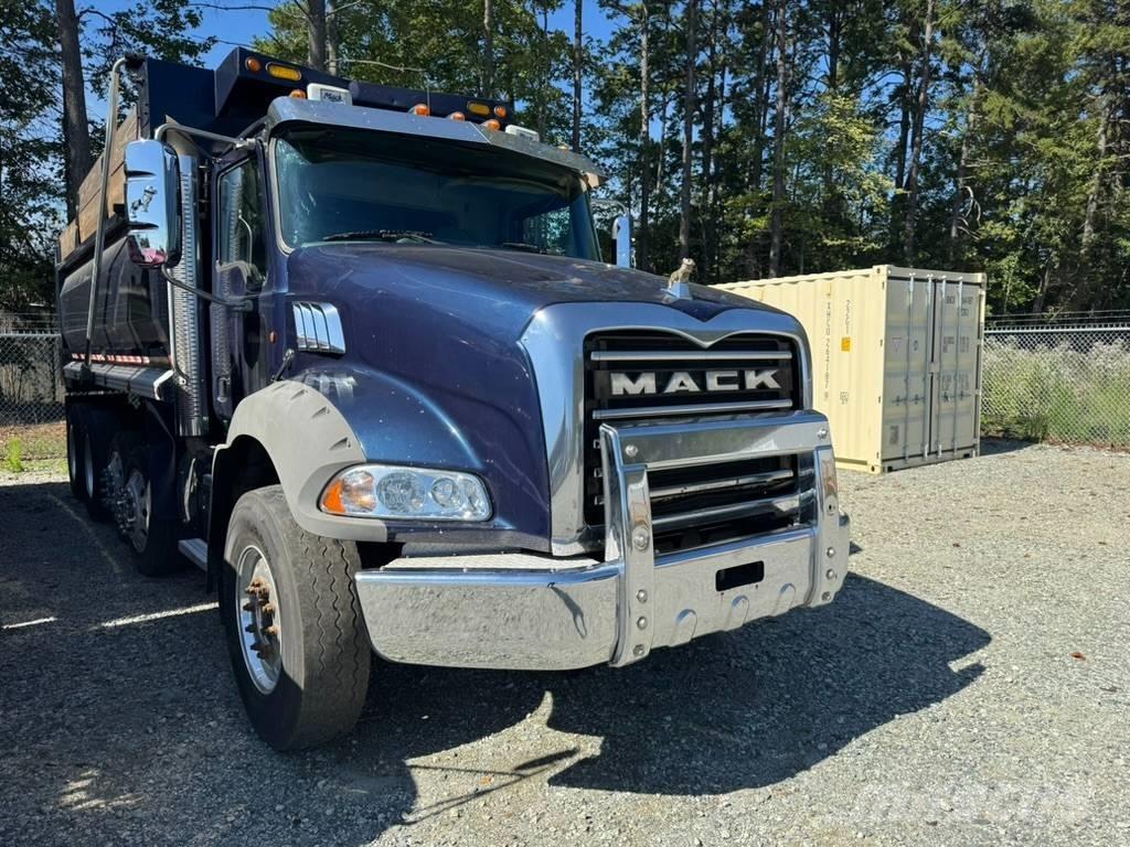 Mack GU813 Camiones bañeras basculantes o volquetes