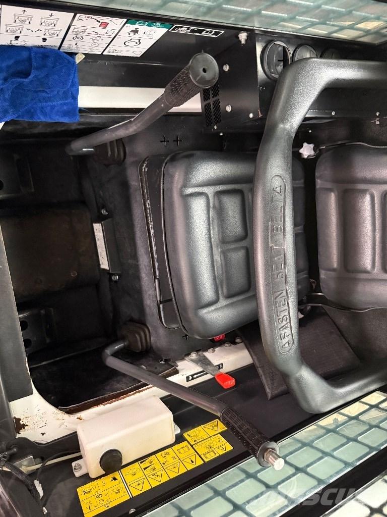 Bobcat S 16 Minicargadoras