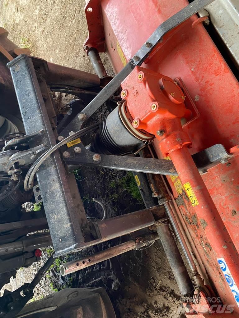 Kuhn BP 305 Trituradoras