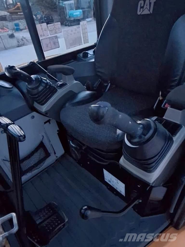 CAT 305E2CR Mini excavadoras < 7t