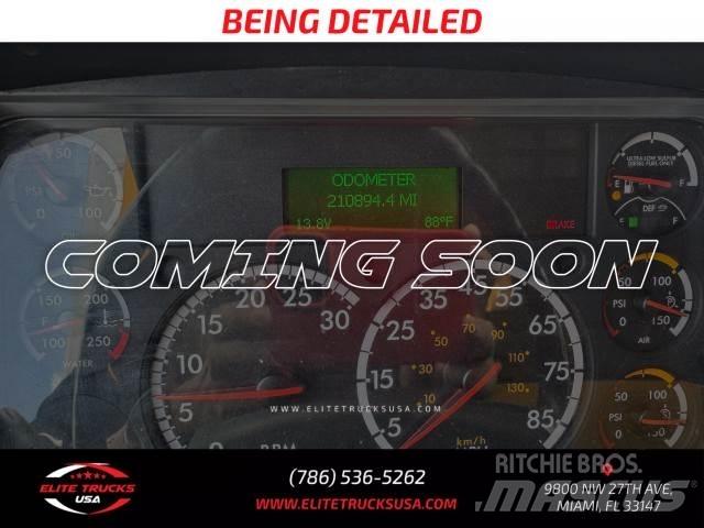 Freightliner M106 Otros camiones