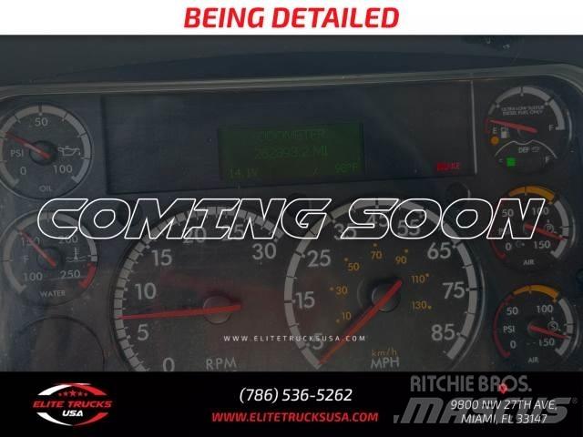 Freightliner M106 Otros camiones