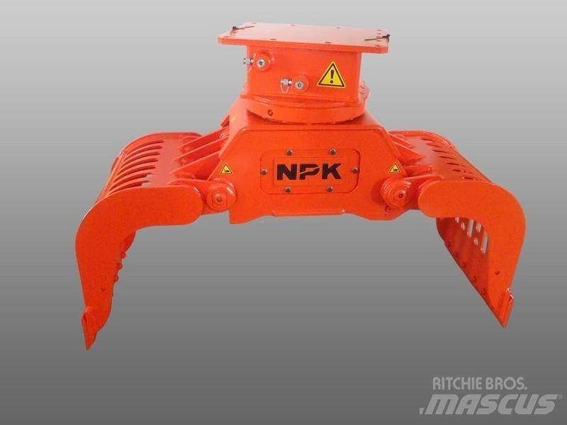 NPK DG-9 Pinzas