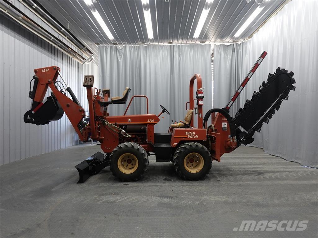 Ditch Witch 5700 Excavadoras de zanjas