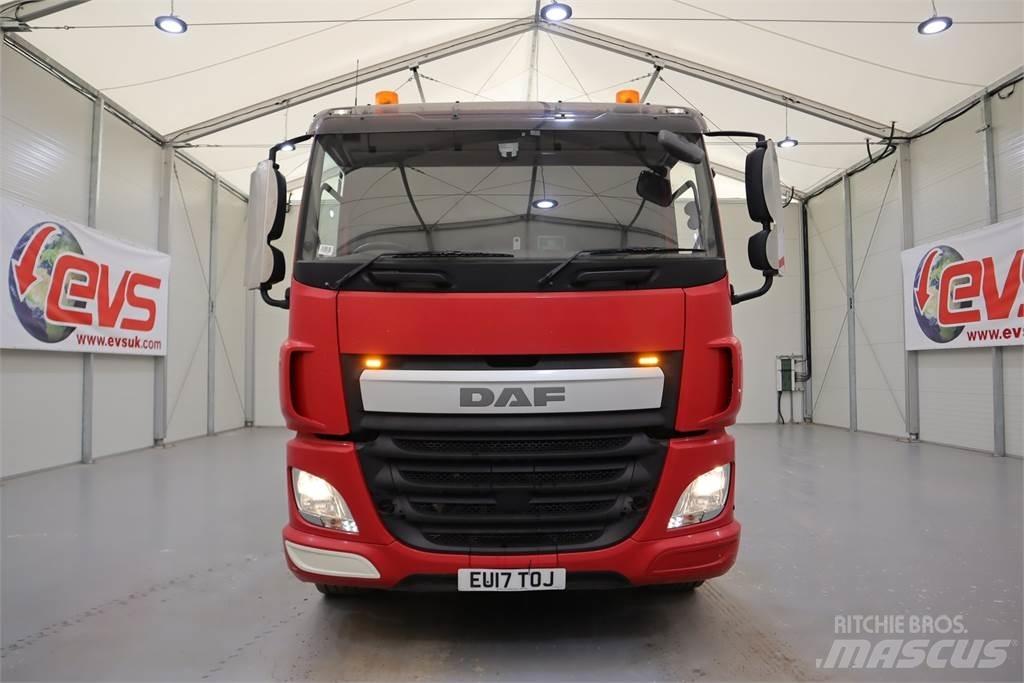 DAF CF 320 Grúas autopropulsadas