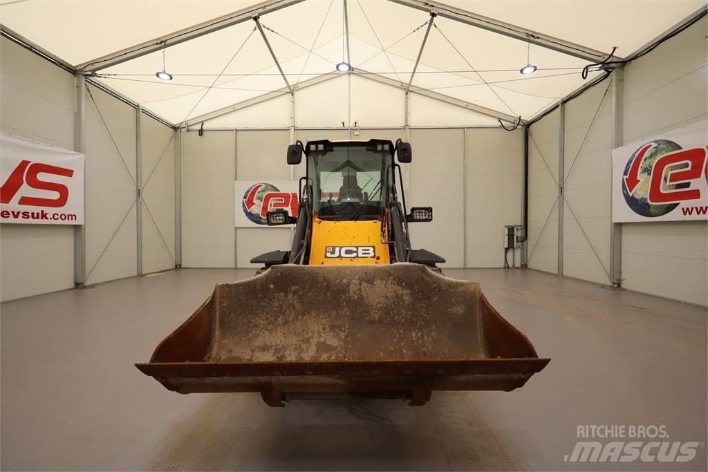 JCB 411 WHEEL LOADER Plantadoras