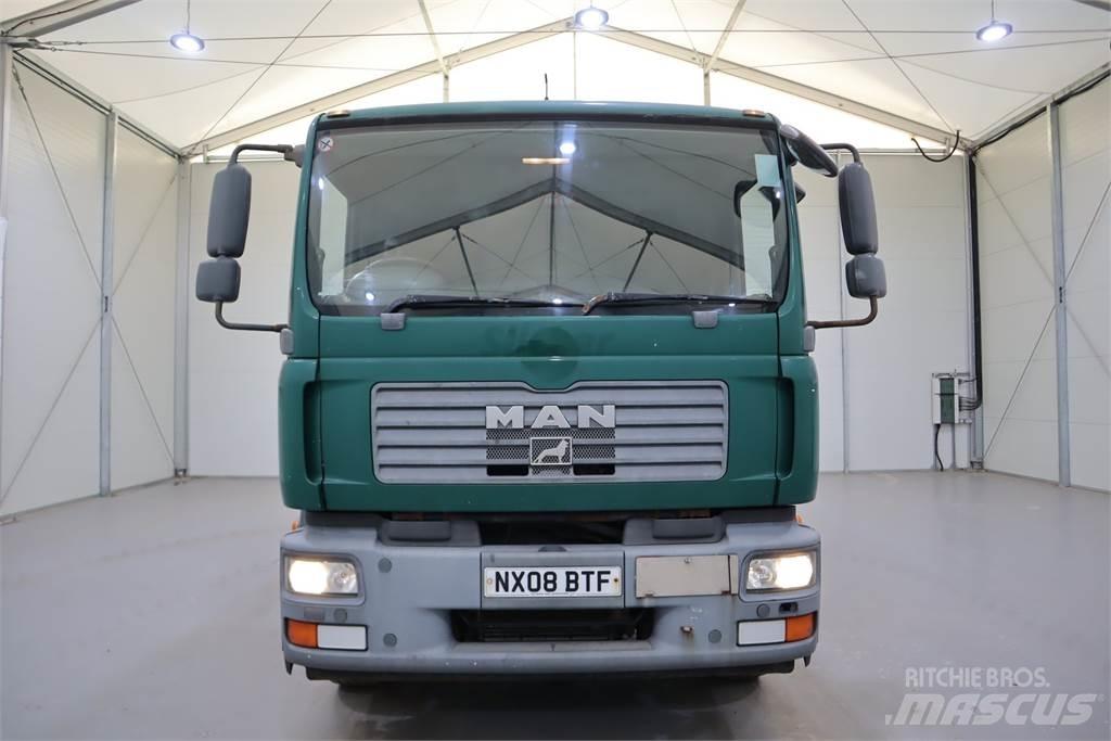 MAN TGM 18.240 WASTE OIL Camiones cisterna