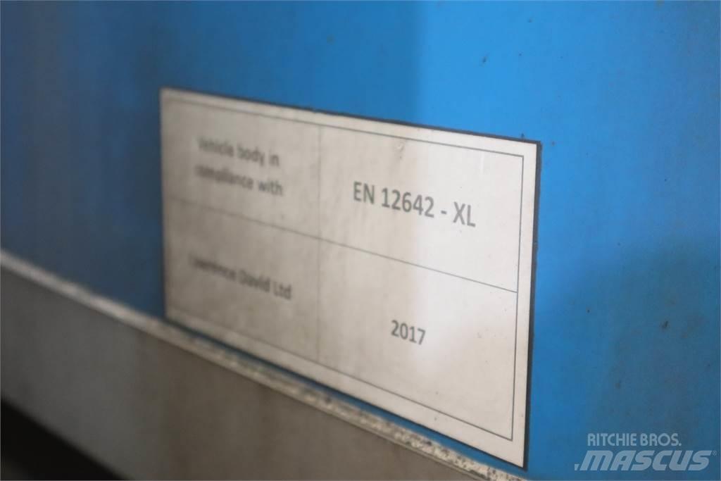 Mercedes-Benz ANTOS 1824 Camión con caja abierta