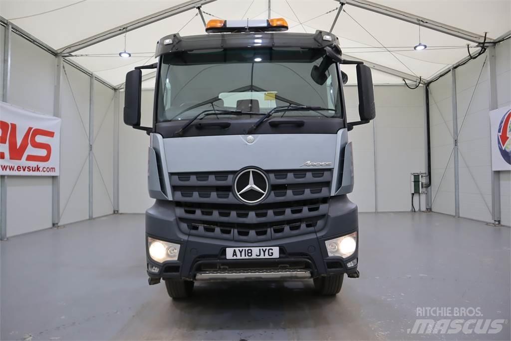 Mercedes-Benz Arocs 3240 Camiones bañeras basculantes o volquetes
