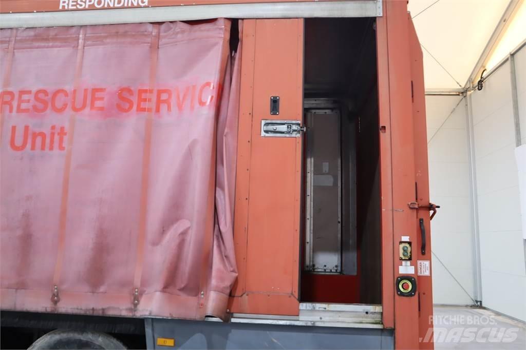 Mercedes-Benz AXOR 2633 Camión con caja abierta