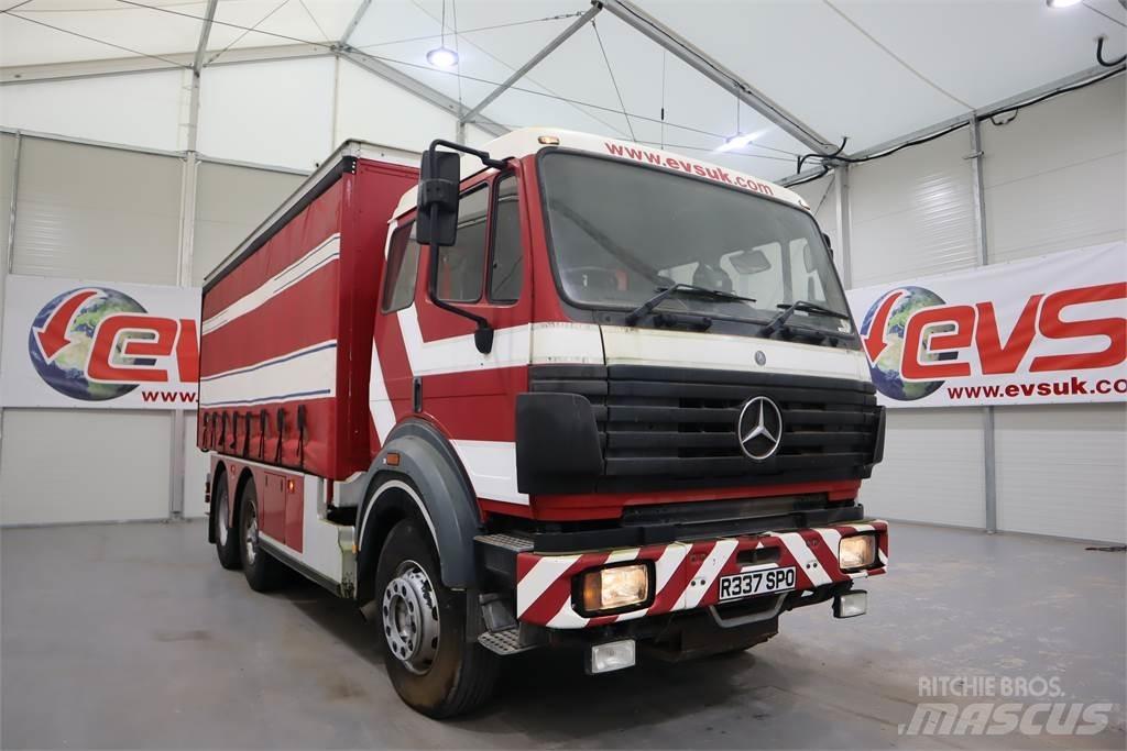 Mercedes-Benz MK 2524 Camión con caja abierta