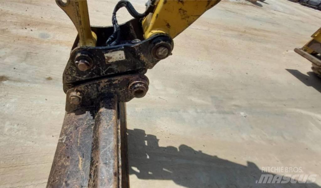 CAT 432 F2 Retrocargadoras