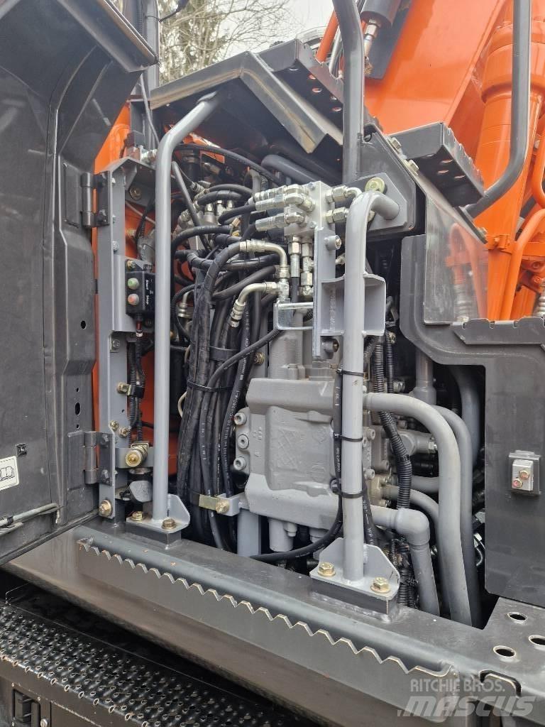 Hitachi ZX 145 W-6 Excavadoras de ruedas