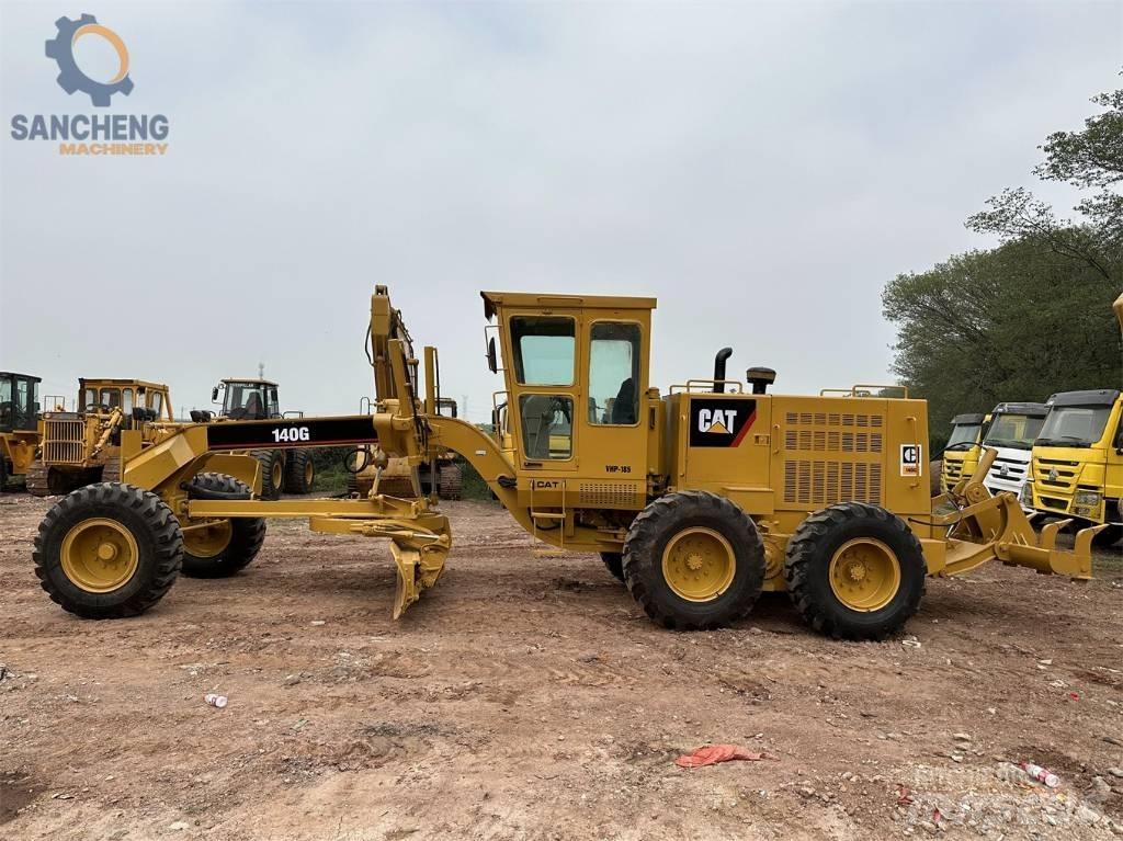 CAT 140 G Motoniveladoras