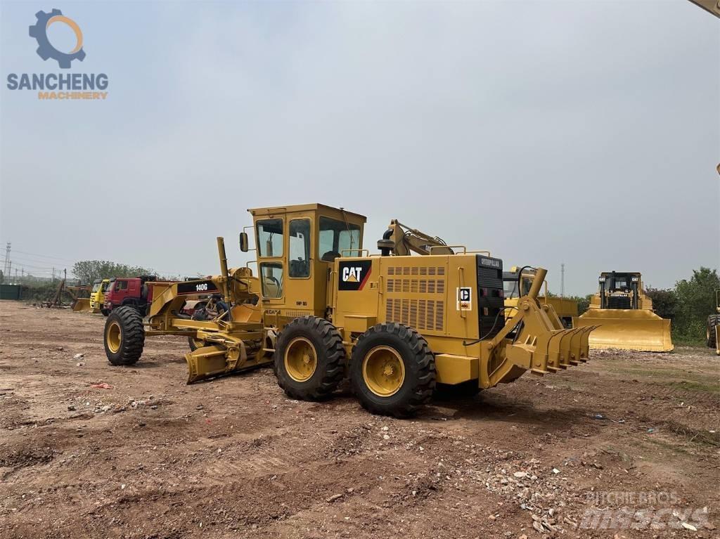 CAT 140 G Motoniveladoras
