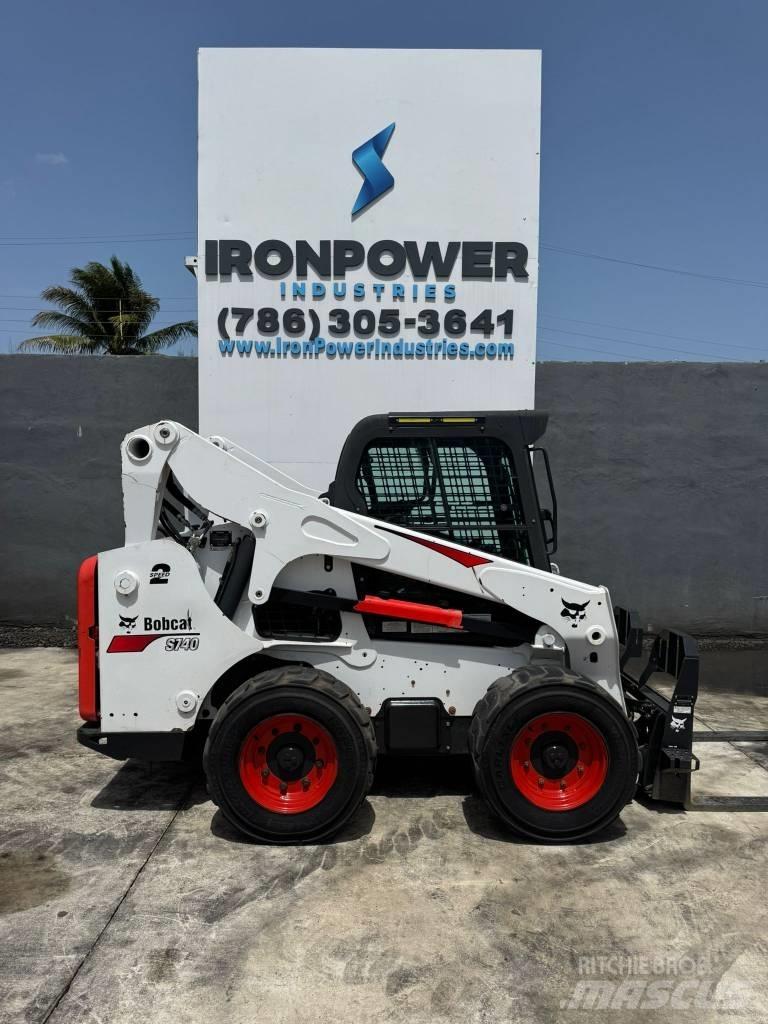 Bobcat S 740 Minicargadoras