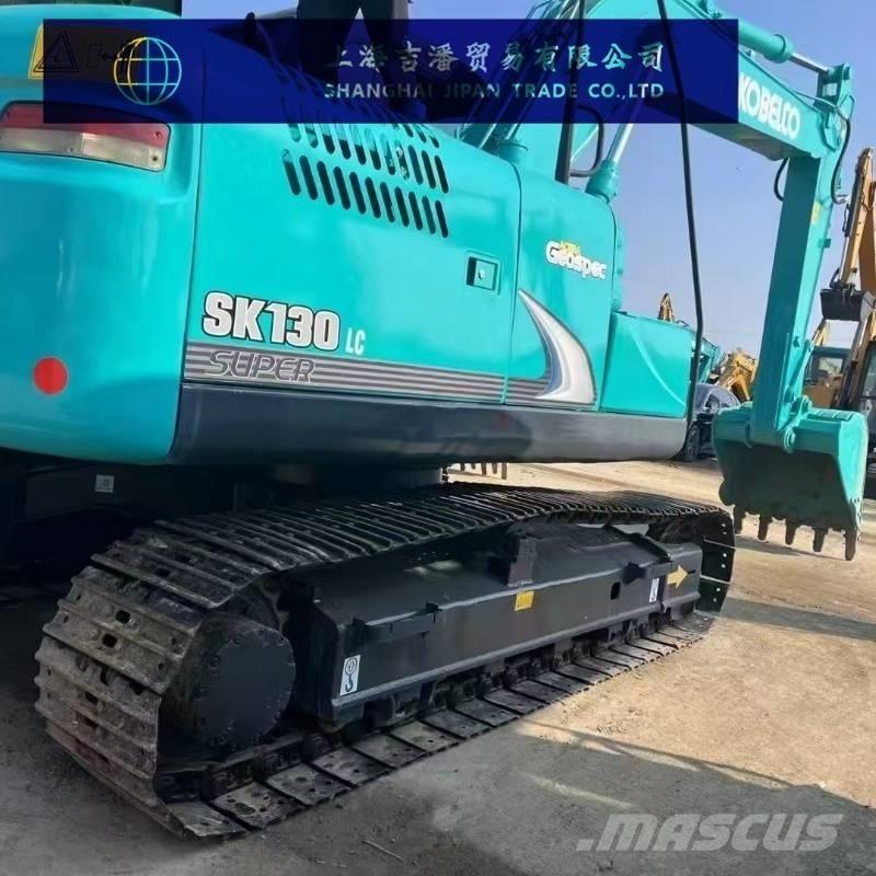 Kobelco 130 Excavadoras 7t - 12t