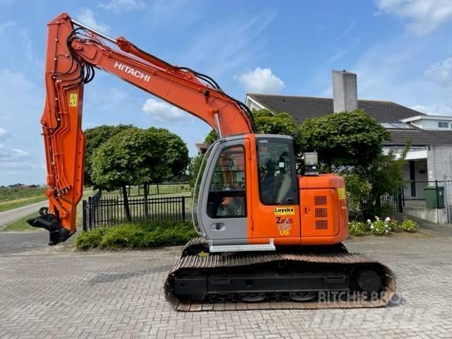 Hitachi ZX 135 US Excavadoras de cadenas