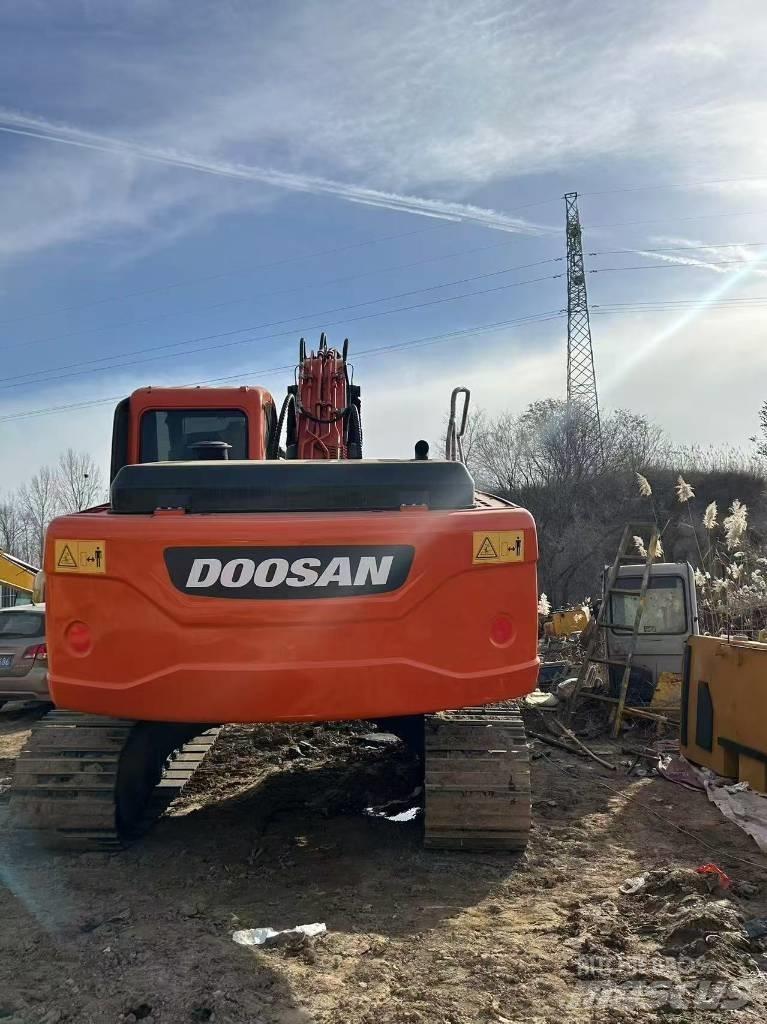 Doosan DX225LC-9C Excavadoras de cadenas