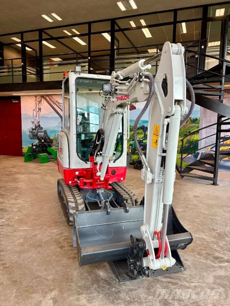 Takeuchi TB 225 Mini excavadoras < 7t