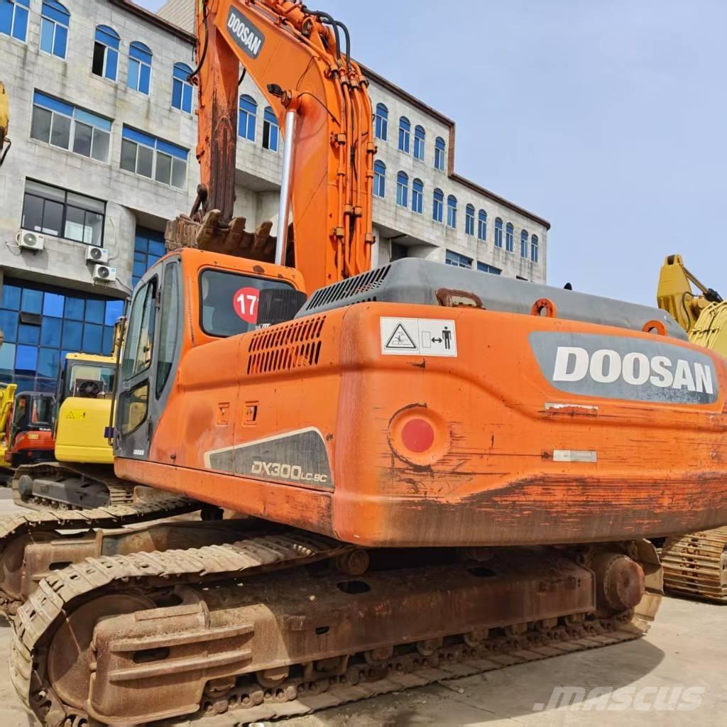 Doosan DX 300 LC Excavadoras de cadenas