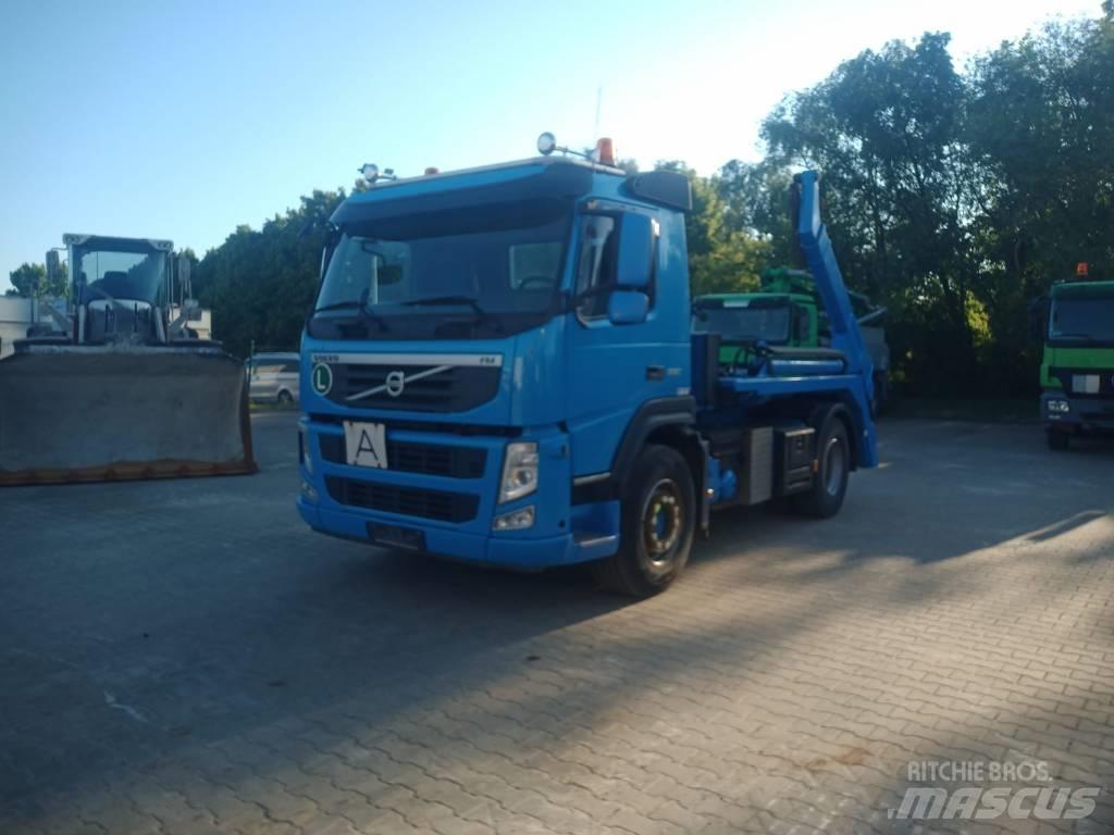 Volv FM 330 Camiones con gancho