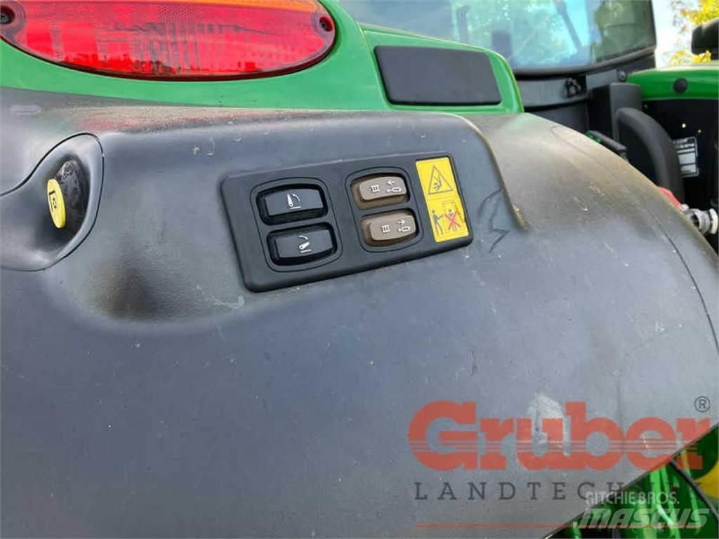 John Deere 6130 R Tractores