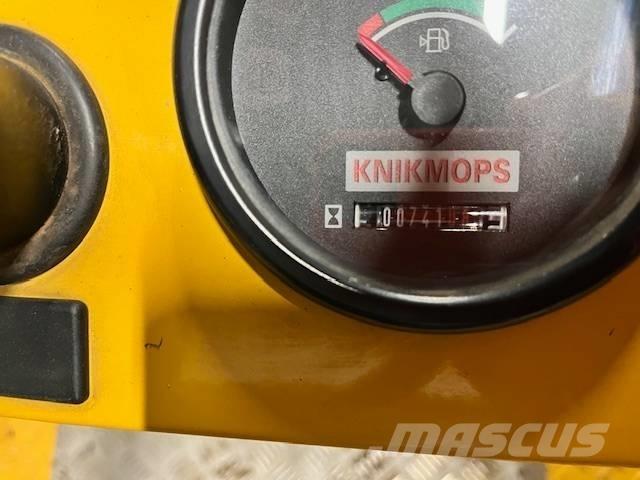 Knikmops KM 130 Cargadoras sobre ruedas