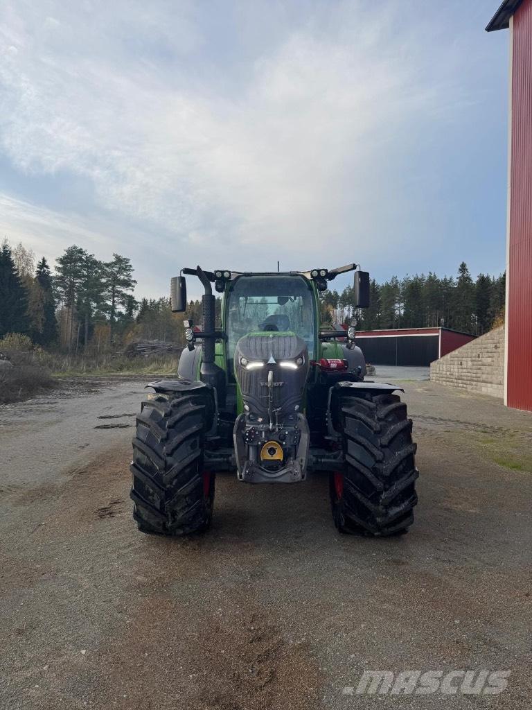 Fendt 728 Gen 7 Tractores