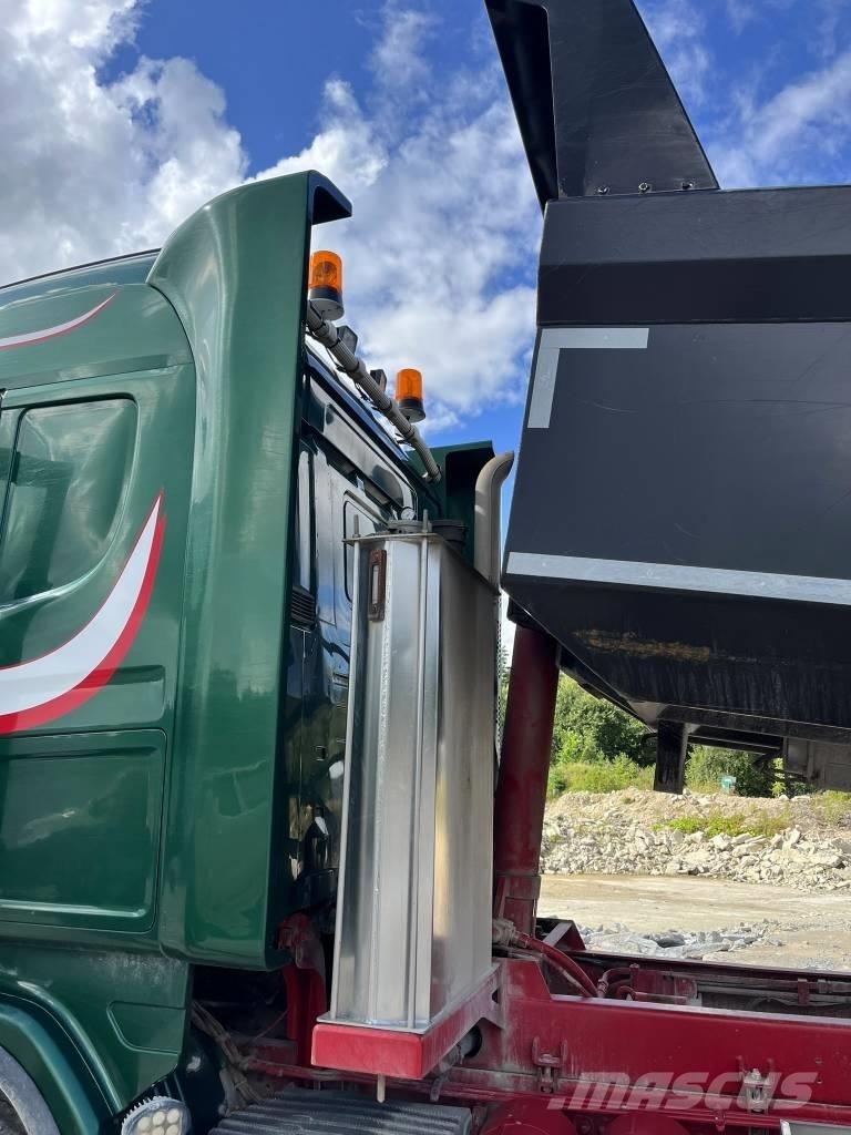 Scania R 560 Camiones bañeras basculantes o volquetes