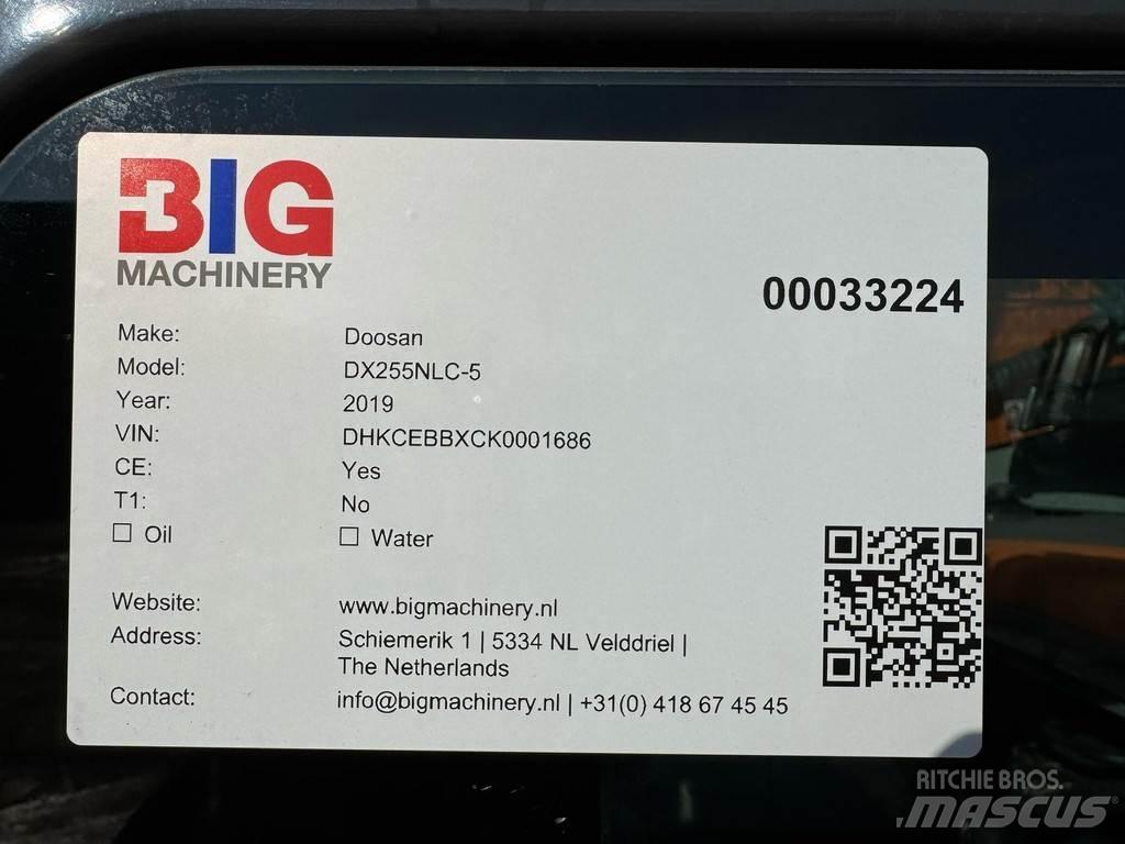 Doosan DX255NLC-5 Excavadoras de cadenas