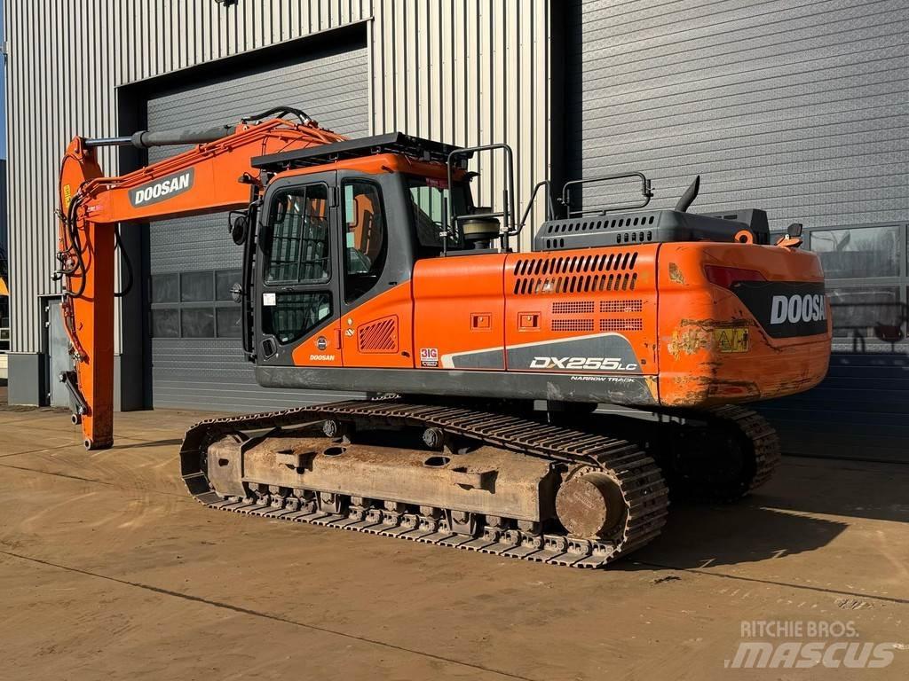 Doosan DX255NLC-5 Excavadoras de cadenas