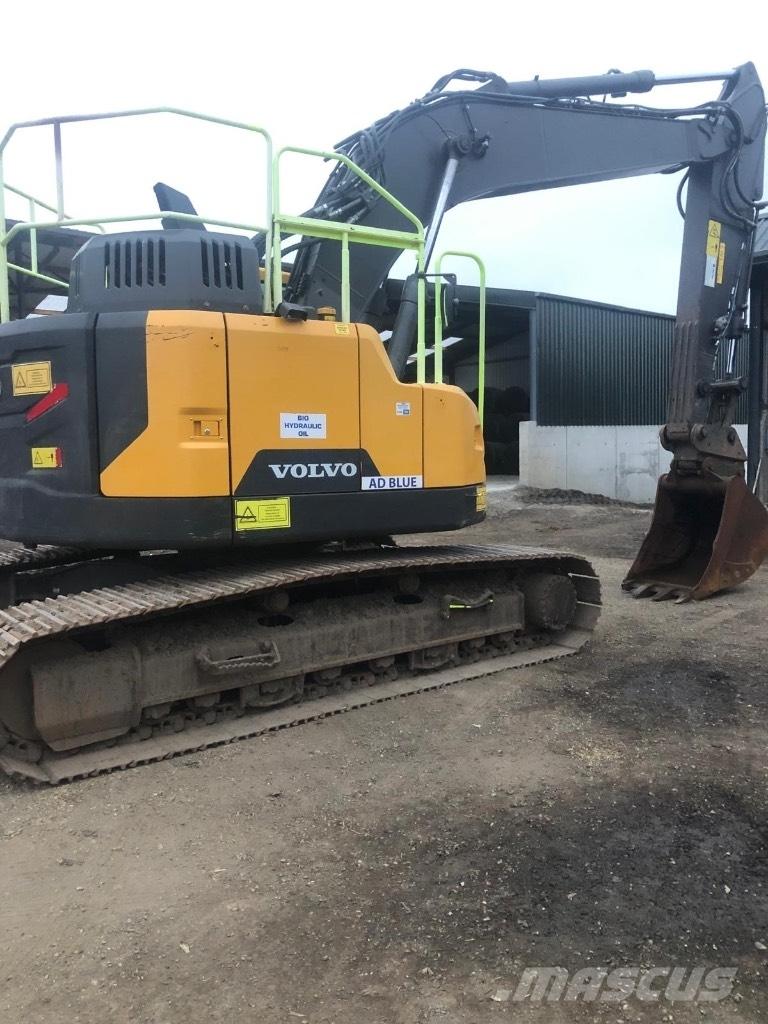 Volvo ECR 235 E Excavadoras de cadenas