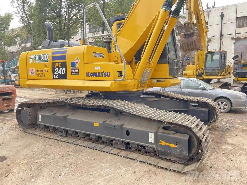 Komatsu PC240-8 Excavadoras de cadenas