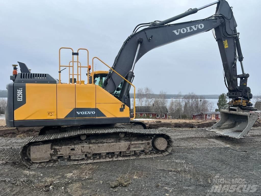 Volvo EC 250 EL Excavadoras de cadenas
