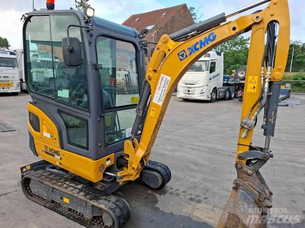XCMG XE20E 0 Tractores