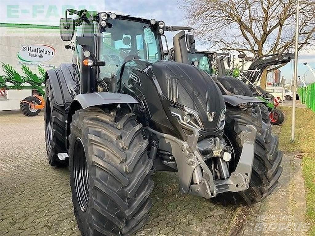 Valtra t 215a Tractores