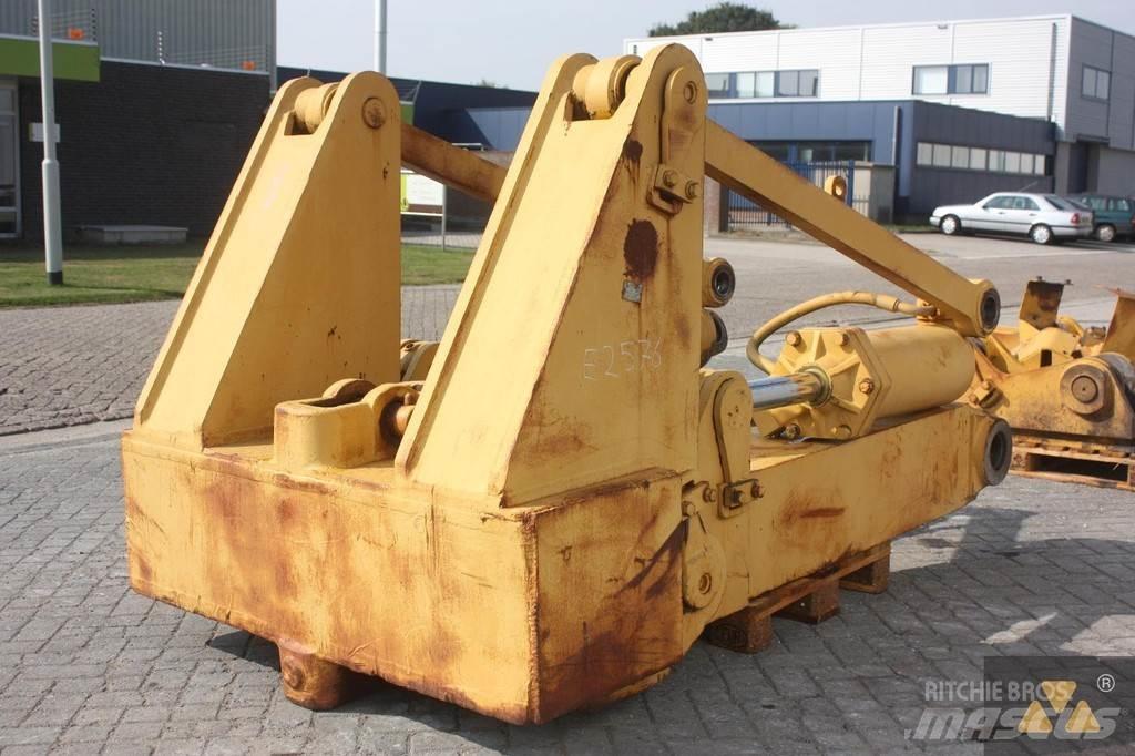 CAT D9H Ripper Otros componentes