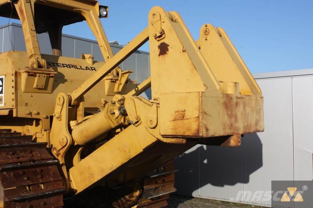 CAT D9H Ripper Otros componentes