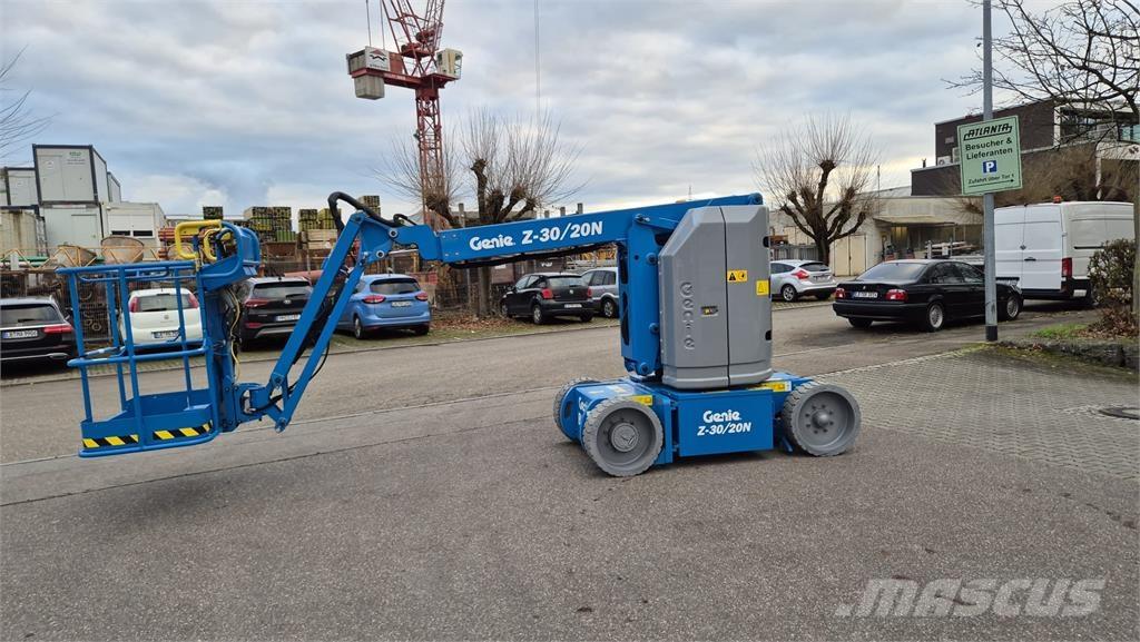Genie Z-30/20N Plataforma de trabajo articulada