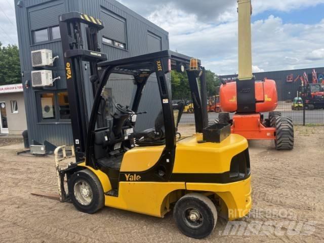 Yale GDP 35 VX Carretillas diesel